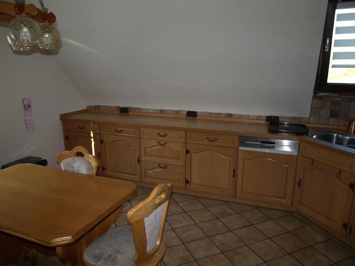 Hahnstatten Ferienwohnung Wiesengrund מראה חיצוני תמונה